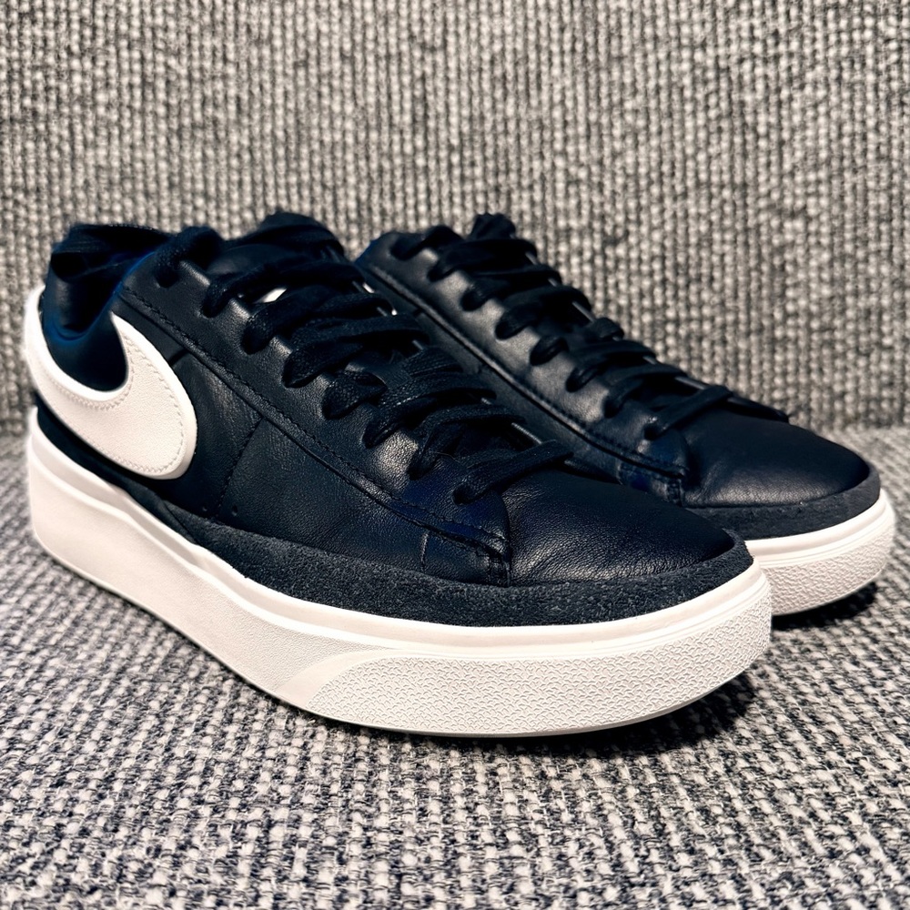 Nike Blazer Phantom Low HF3119-001 Men’s 7 Black Anthracite Platform Sneakers